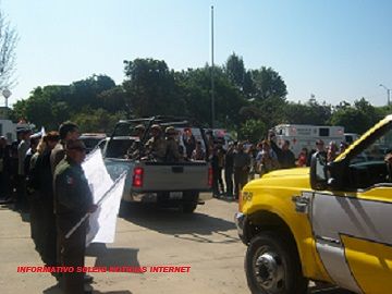 PROTECCIÓN CIVIL,CRUZ ROJA,BOMBEROS Y GRUPOS DE RESCATE.